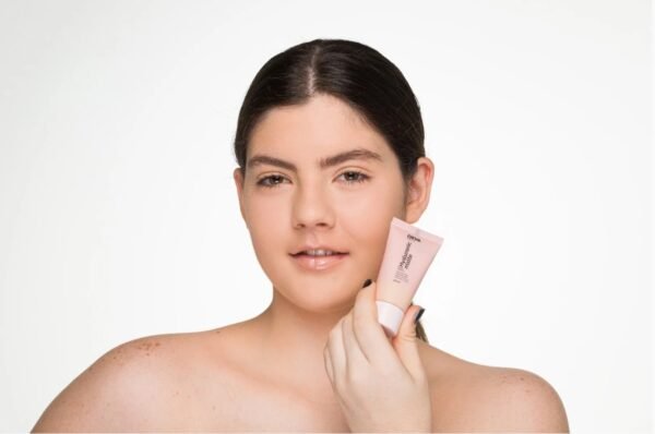 BASE LIQUIDA HYALURONIC MATTE - NINA MAKE UP - Imagem 4