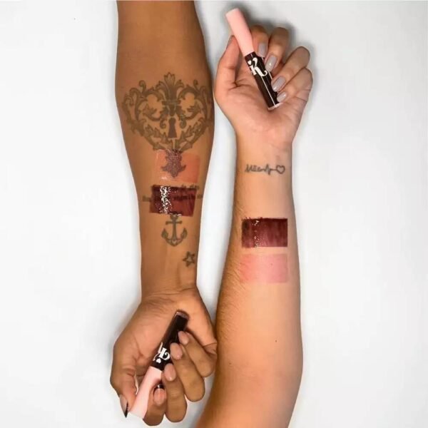 GLOSS LABIAL PRETO TATTOO GLOSS BY KAREN BACHINI - Imagem 6