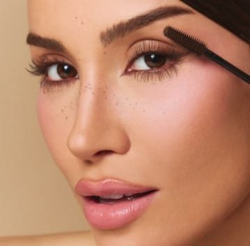 Máscara de Cílios Marrom Efeito Natural - Boca Rosa 5g - Imagem 3